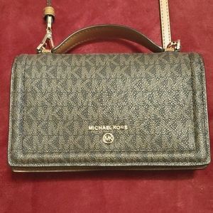 Michael kors wallet purse